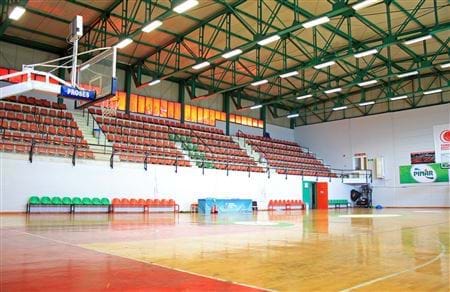 Nadir Vekiloğlu Spor Salonu 2